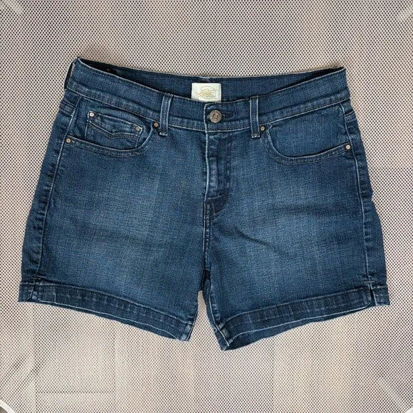 Levi’s 515 Mid-Rise Medium Wash Denim Jean Shorts Size 4 Classic Perfect Fit EUC - Picture 2 of 16